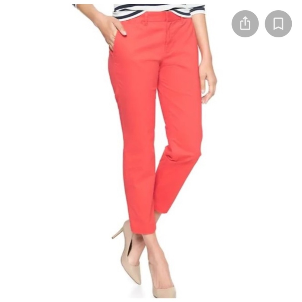 Gap Slim City Crop in Hula Red